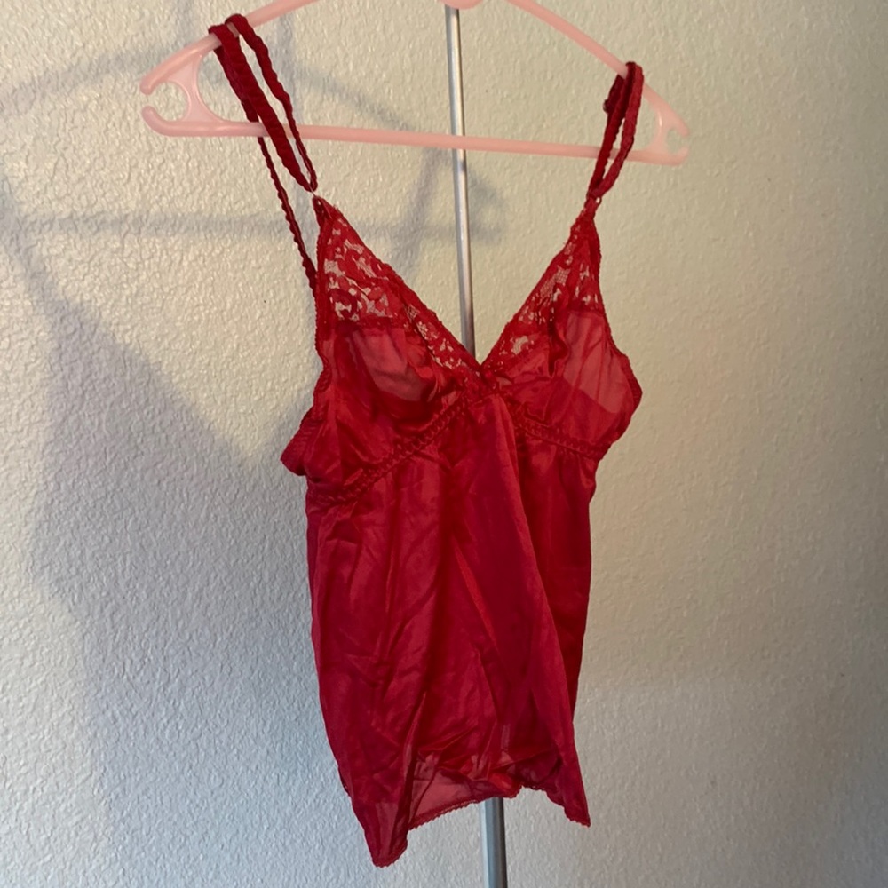 Red Maidenform Camisole, size 34